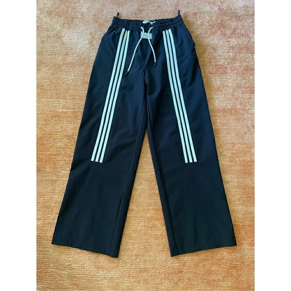NWOT EGGE BLACK PANTS M